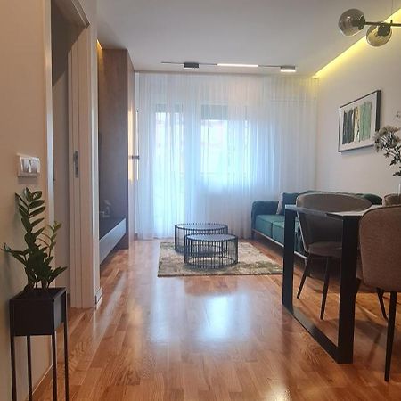 Harmony Apartmani Arandjelovac Luaran gambar
